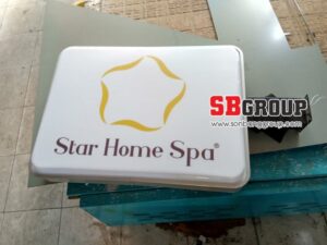 Ứng dụng mica sữa làm hộp đèn quảng cáo